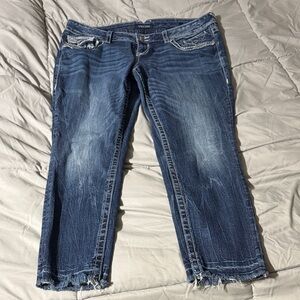 Vigoss Women's Distressed Blue Cropped Jeans